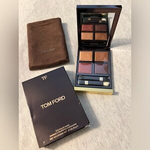 Tom Ford - Eye Color Quad Eyeshadow Palette - Color: 04 Honeymoon
